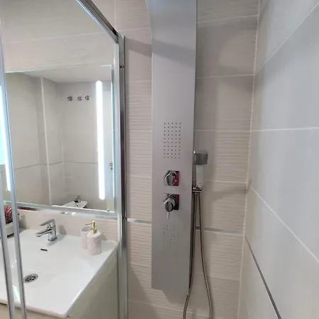 Apartamento Milion Destiny Ciudad Jardin F *